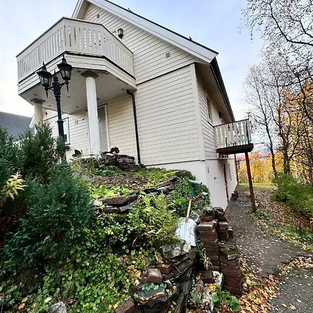 Cozy With Outside Terrace Appartamento *